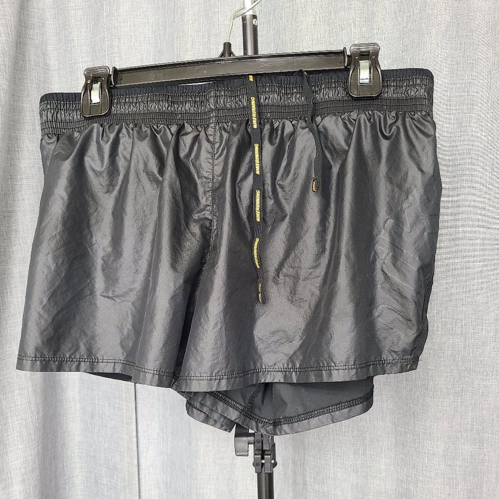Nike Women's Glam 10K Running Shorts BV3841-010 Size L